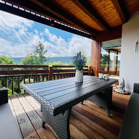 Panoramablick Mit Privatparkplatz, 2 Balkone Und 1,5 Baeder Titisee-Neustadt Exterior foto
