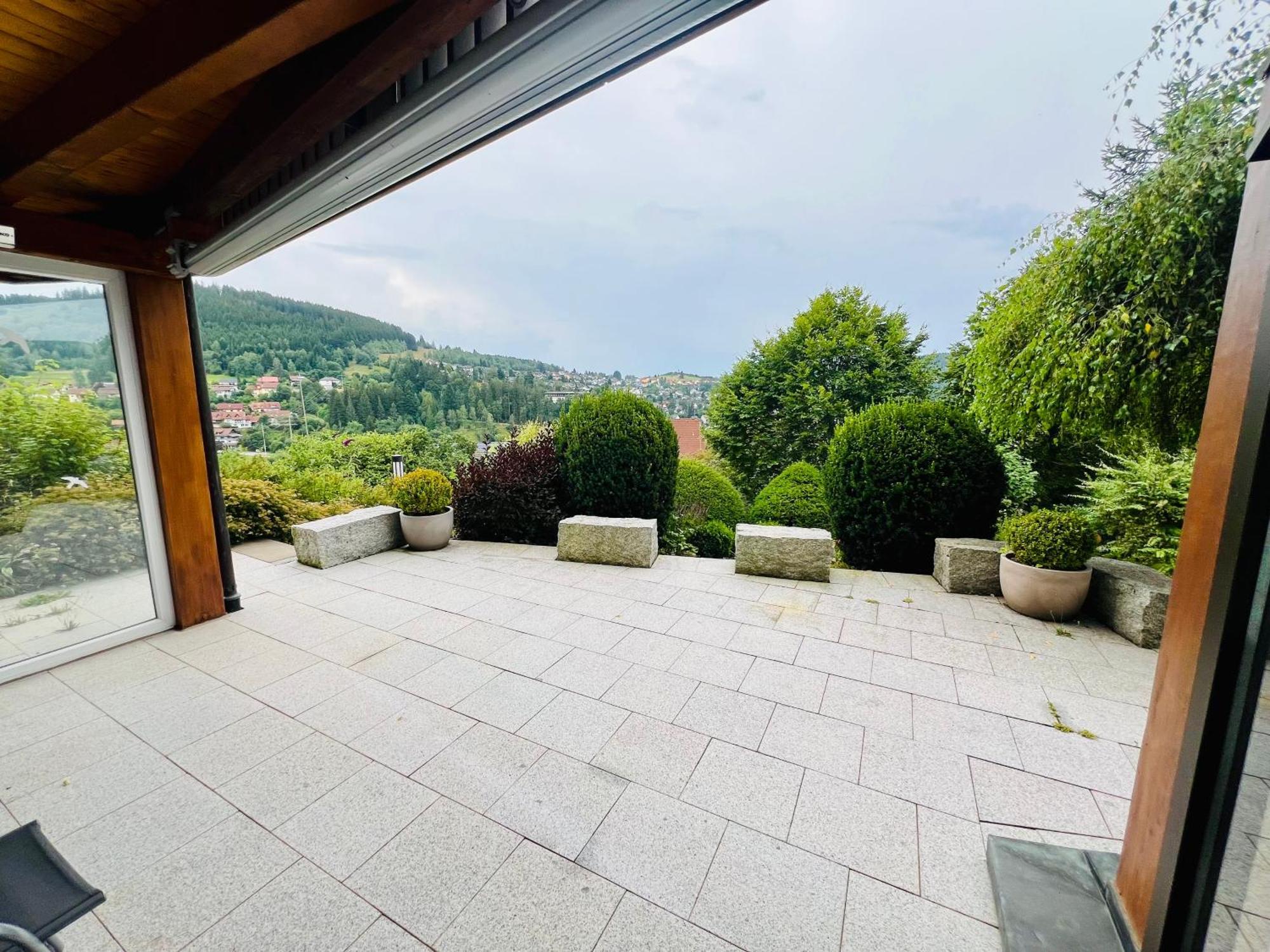 Panoramablick Mit Privatparkplatz, 2 Balkone Und 1,5 Baeder Titisee-Neustadt Exterior foto