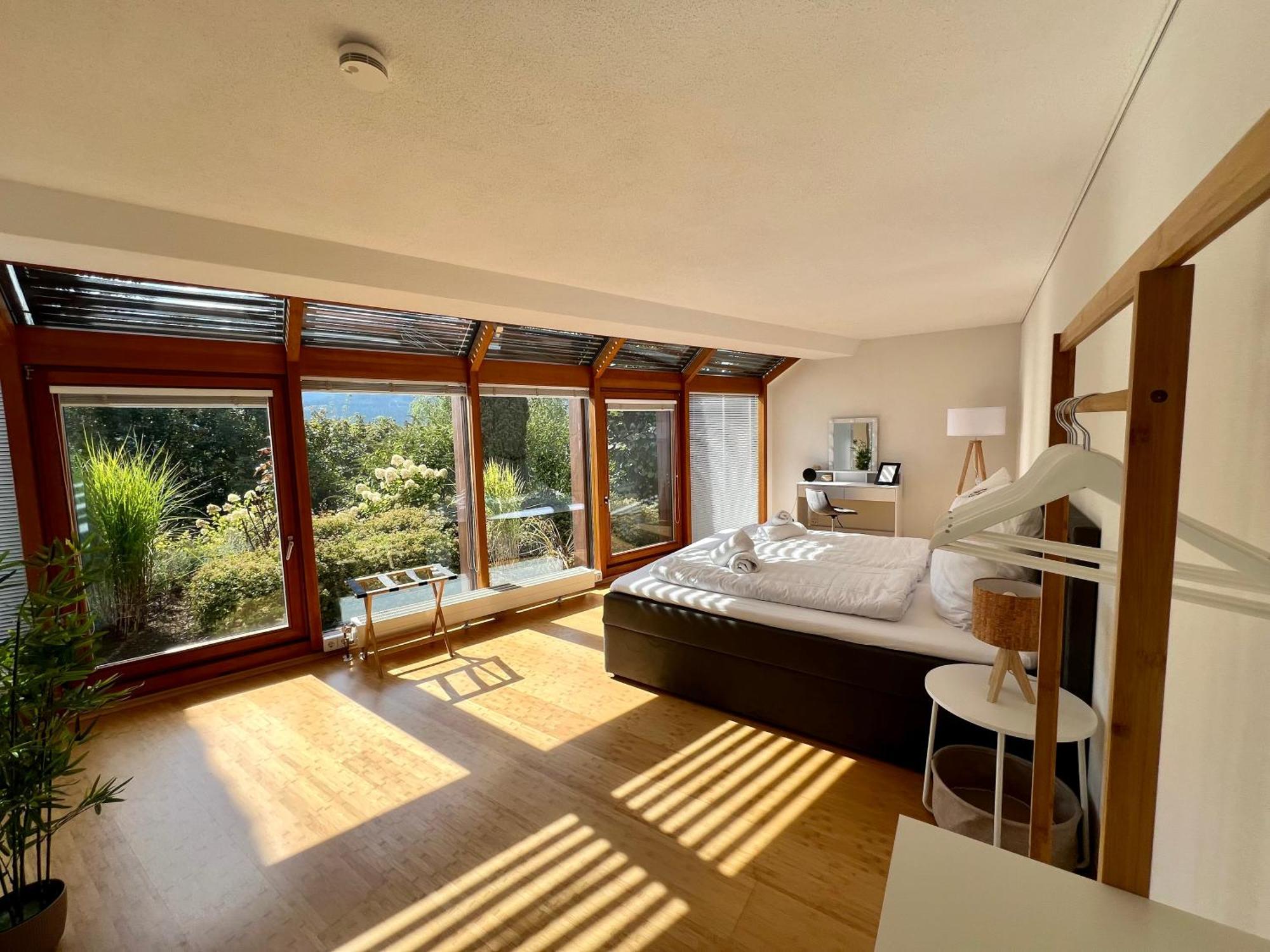 Panoramablick Mit Privatparkplatz, 2 Balkone Und 1,5 Baeder Titisee-Neustadt Exterior foto
